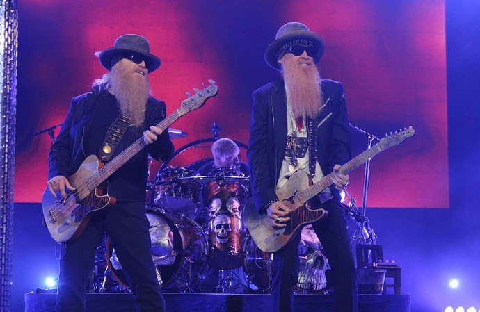 ZZ Top pulled the plug on their Hollywood Bowl concert hours before they were due to perform because of ‘insurmountable obstacles‘