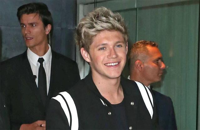 Niall Horan claims Lewis Capaldi secretly gets his mum to do his laundry
