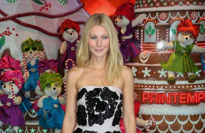 Gwyneth Paltrow wants a traditional Christmas