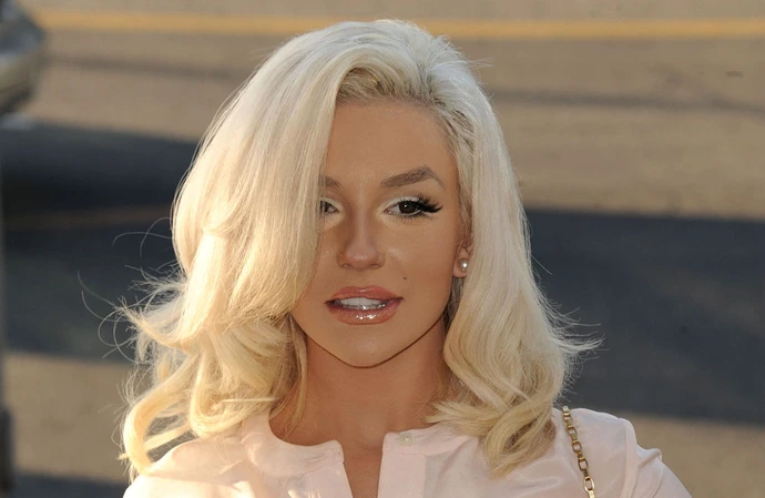 Courtney Stodden 'taken aback' by Jason Alexander's apology