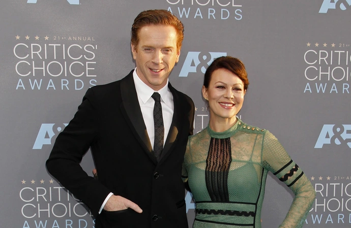 Damian Lewis y Helen McCrory en una imagen de 2016