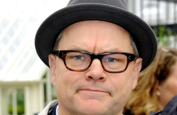 Jack Dee claims his Chihuahua Dolly knows how to control his TV