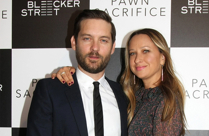 Tobey Maguire and Jennifer Meyer were helped by Gwyneth Paltrow amid their split