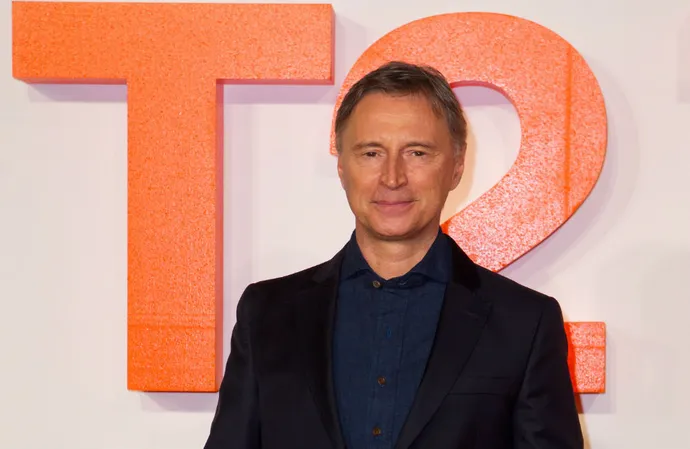 Robert Carlyle has opened up about his tough childhood growing up in Glasgow
