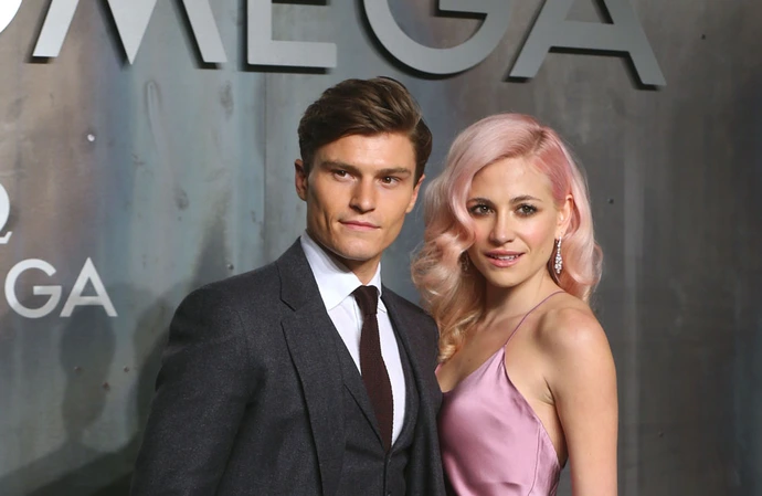 Pixie Lott and Oliver Cheshire have 'different love languages'