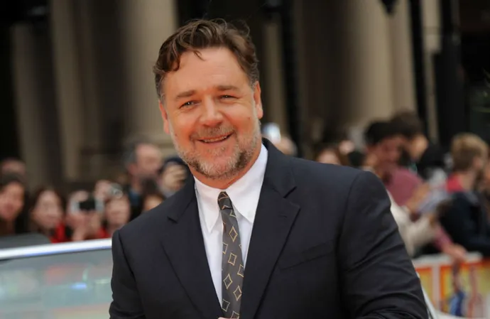 Russell Crowe is envious of those starring in the 'Gladiator' sequel