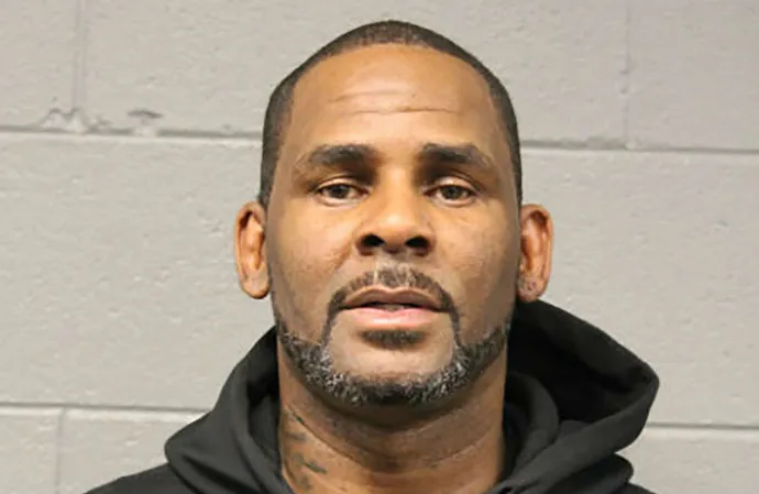 R. Kelly has to shell out more than half a million in royalties held by UMG