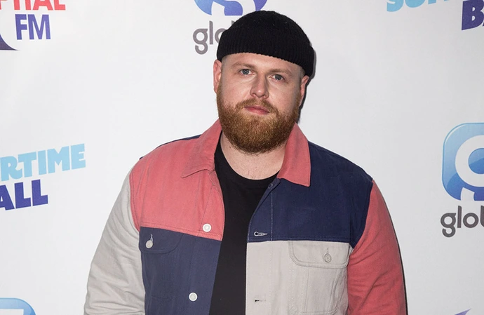 Tom Walker addresses Oasis ticket controversy