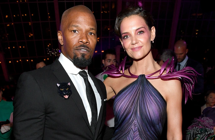 Jamie Foxx is said to want Katie Holmes back after they split in 2019