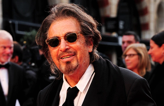 Al Pacino's girlfriend doesn't want to get married