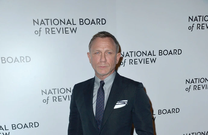 Daniel Craig