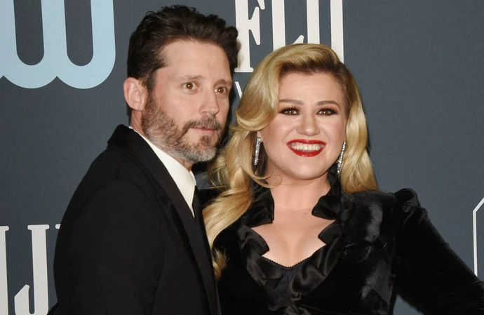 Kelly Clarkson accused ex-husband of saying she wasn't sexy enough for The Voice
