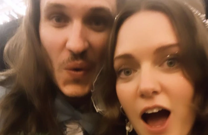 Tove Lo y Charlie Twaddle 