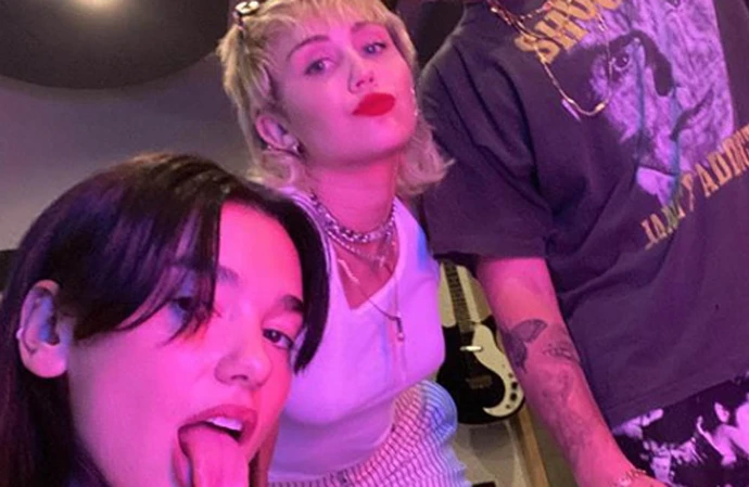 Miley Cyrus didn't feel Prisoner with Dua Lipa fitted on her album Plastic Hearts