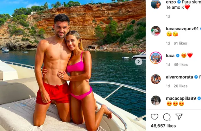 Enzo Zidane y Karen Gonçalves tras anunciar su compromiso en 2020