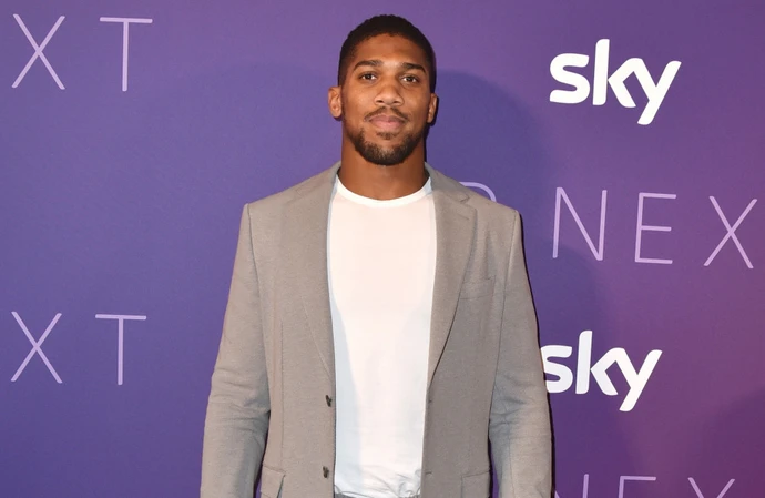 Anthony Joshua has paid tribute to his friends