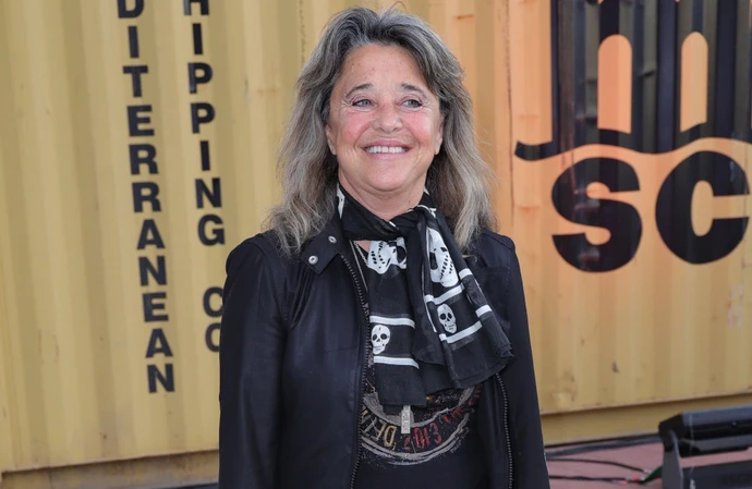 Rocker Suzi Quatro says she felt like her sister ‘erased’ her from their family