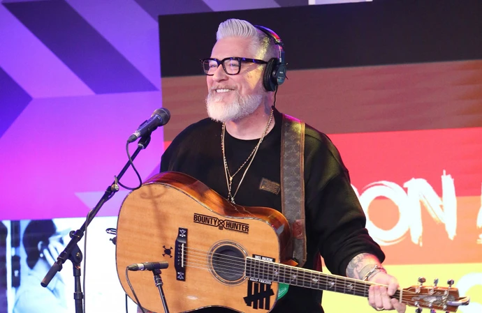 Everlast talks unique songwriting process