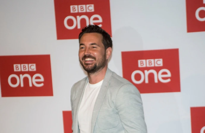 'The Rig' will feature Martin Compston