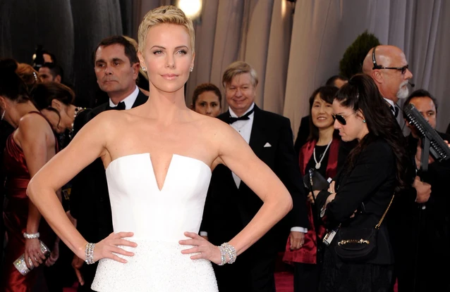 Charlize Theron has insisted she hasn't had a facelift