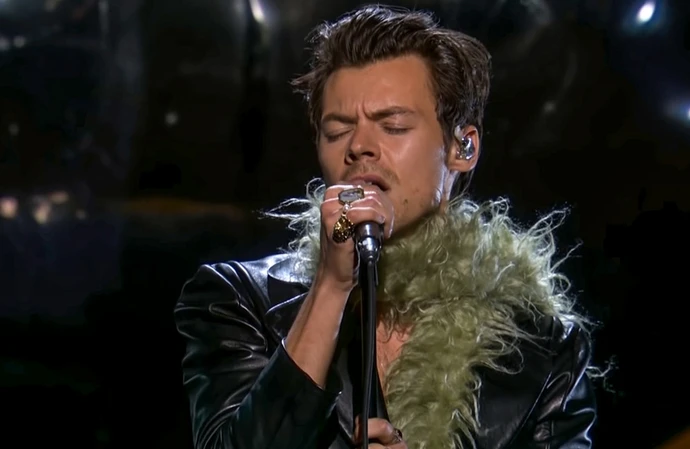 Harry Styles will deliver an intimate performance