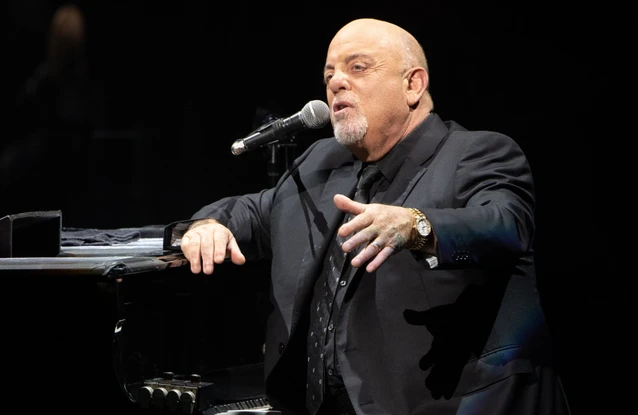 Billy Joel was married to Christie Brinkley between 1985 and 1994