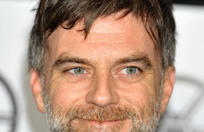 Paul Thomas Anderson has lots of fake social media accounts