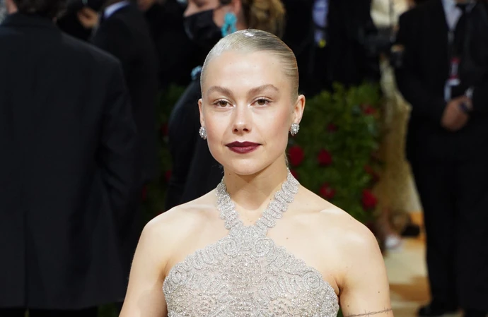 Phoebe Bridgers is mourning the death of her dad