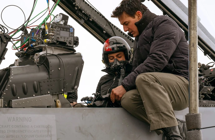 Top Gun for real