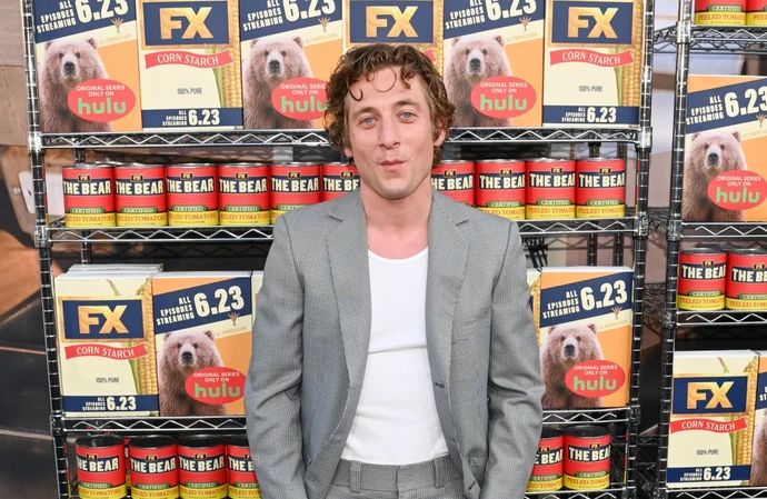 Jeremy Allen White has revealed how he's dealing with fame