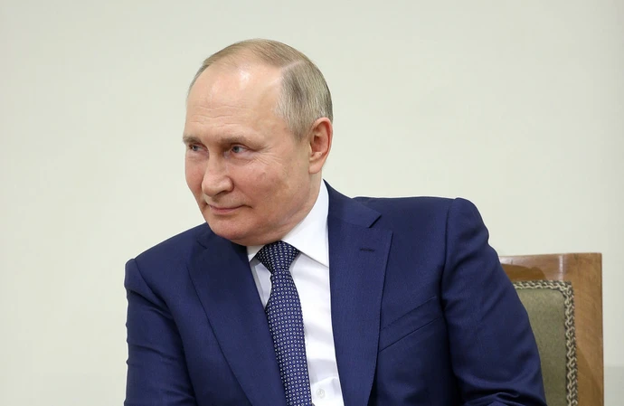 Vladimir Putin could use hypersonic weapons to destroy the West