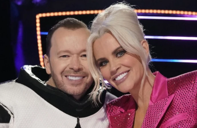 Donnie Wahlberg still sends his wife Jenny McCarthy flowers every week