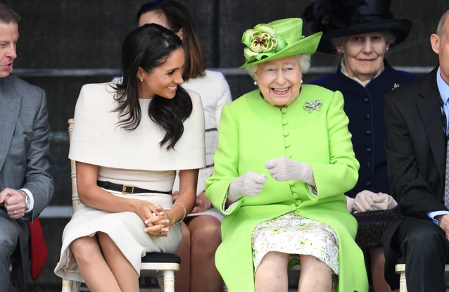 Queen Elizabeth was 'very hurt' when Prince Harry and Meghan Markle quit  royal life and moved to US | BANG Premier
