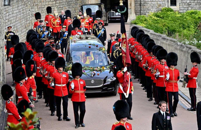 ten anecdotes from a crazy week for Britain's royal family