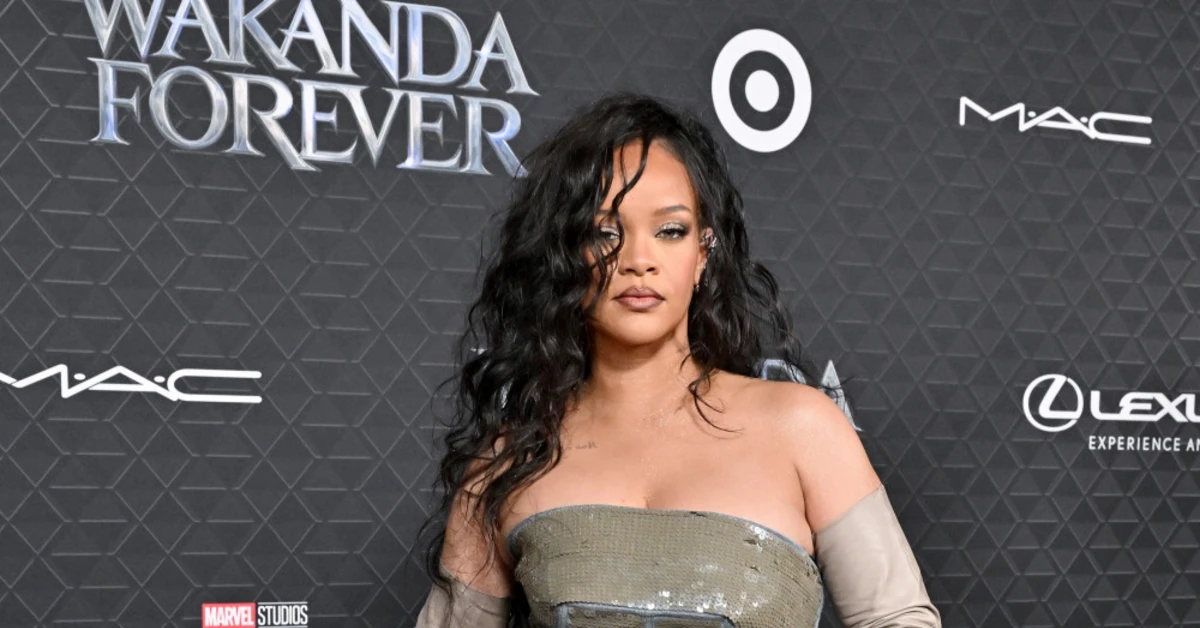Rihanna Porn Parody - Rihanna se sent 'reconnaissante' avant sa prestation au Super Bowl | BANG  Premier