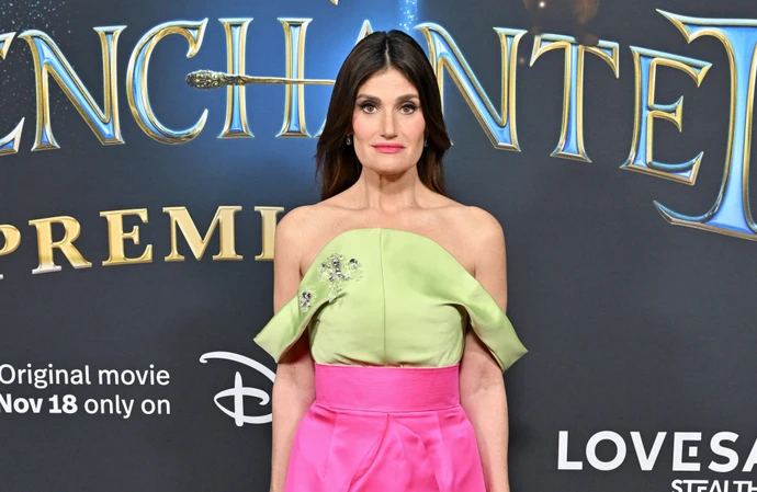 Idina Menzel has admitted she's not a good dancer