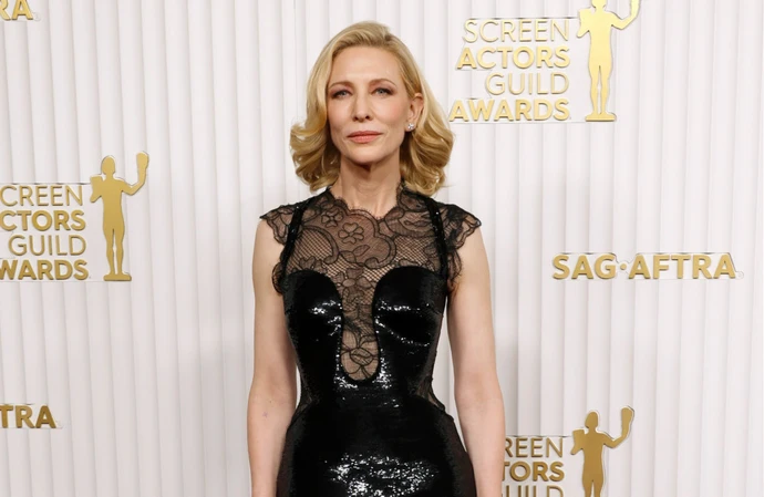 Cate Blanchett forgets that she is famous