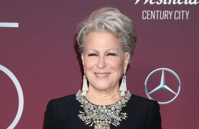 Bette Midler at the CDGAs