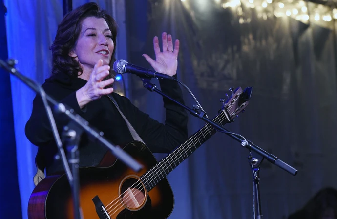 Amy Grant will release her first song in 10 years later this month