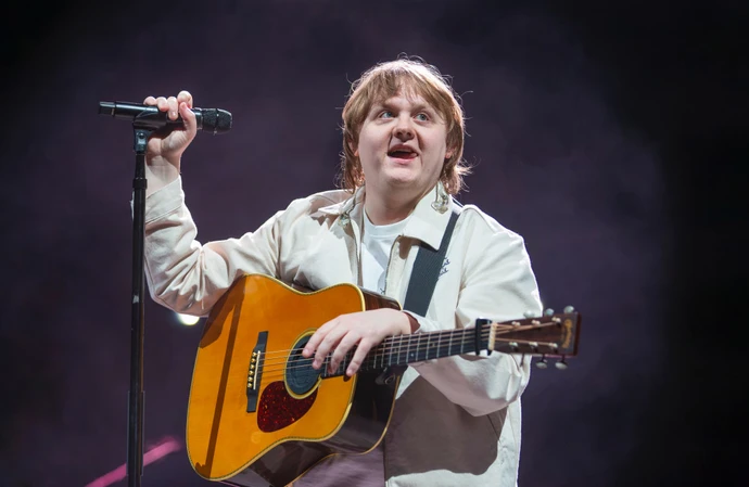 Lewis Capaldi gets treated ‘a bit like a dog’ by his girlfriend