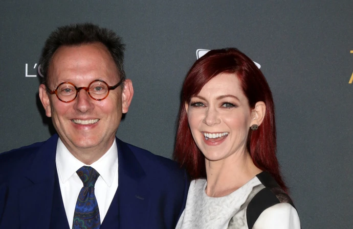 Michael Emerson y Carrie Preston