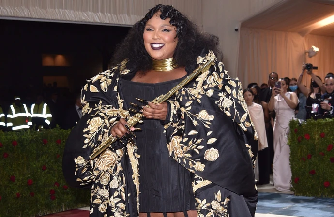 Lizzo has confessed to having trust issues