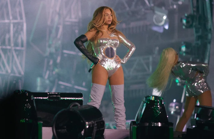 Beyonce has a huge team working on her tour