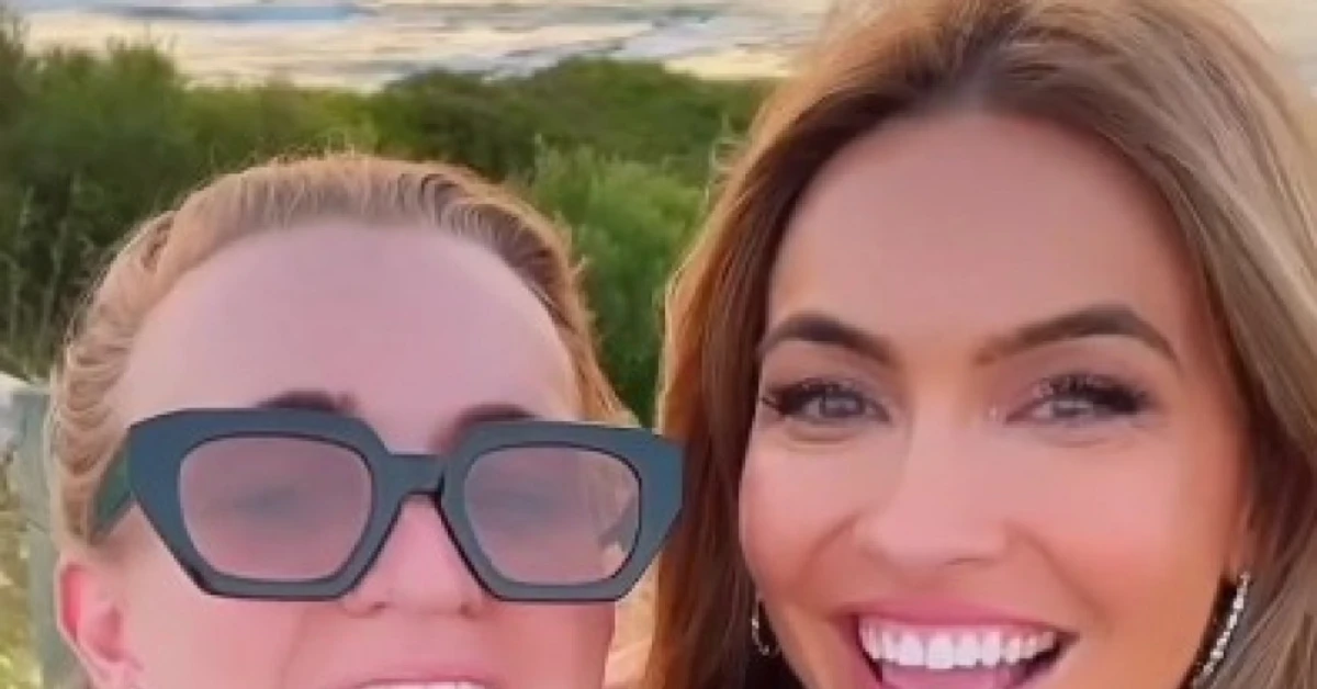 Are Chrishell Stause and G Flip legally married? - Vimarsana News
