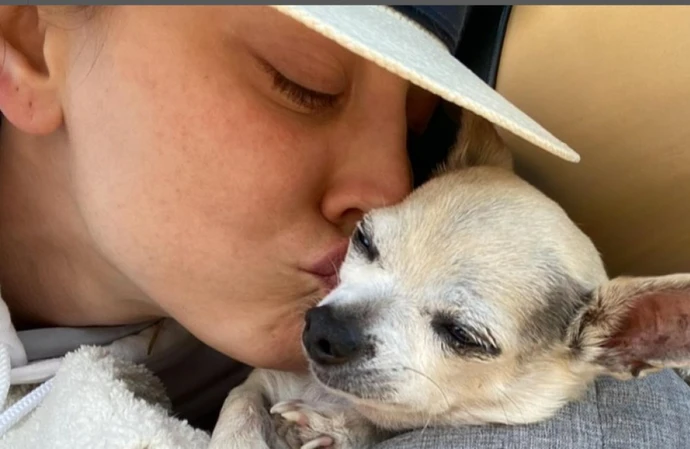 Kaley Cuoco is devastated to lose her canine companion