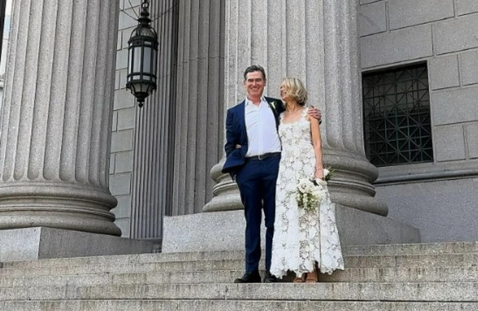 Naomi Watts and Billy Crudup married last summer