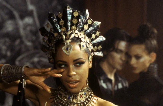 Aaliyah (1979-2001) 