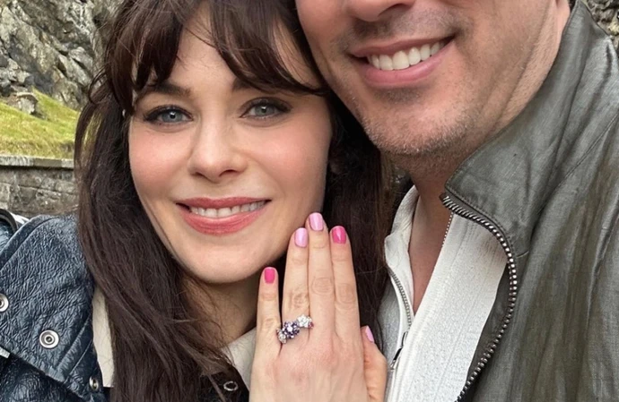 Zooey Deschanel is engaged to Jonathan Scott