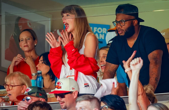 Taylor Swift could end up paying $3 million for a private suite to watch her boyfriend in the Super Bowl