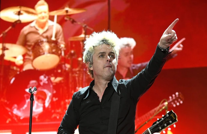 Billie Joe Armstrong blames drinking on stage fright